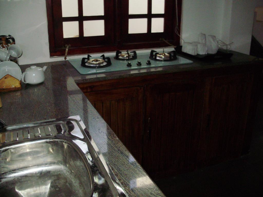 Villa Oak Residencies à Kiribathgoda Chambre photo